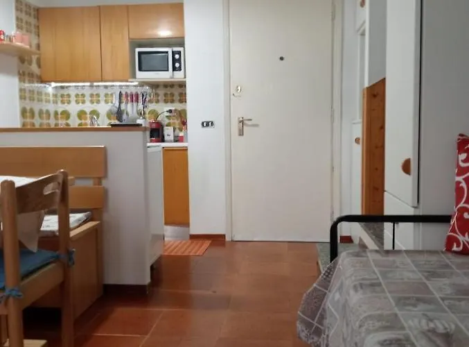 J&c House -lake Bosisio Апартаменты Бозизио-Парини